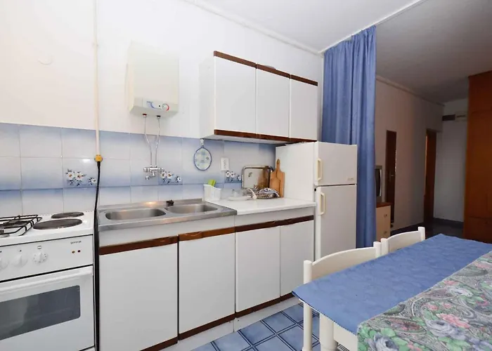 In - Istrien 10864 * Pula