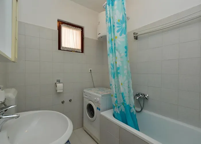 In - Istrien 10864 *