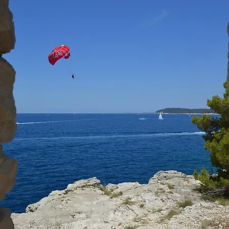 In Pula/istrien 10864